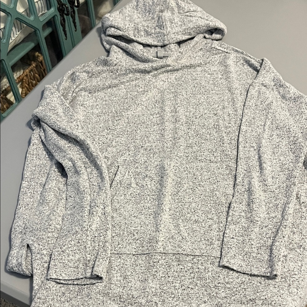 Women’s Gray Hoodie Sweater